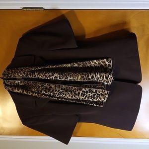 🎉Host Pick 🎉 Womens Brown Short Sleeve Jacket With Removable Scarf